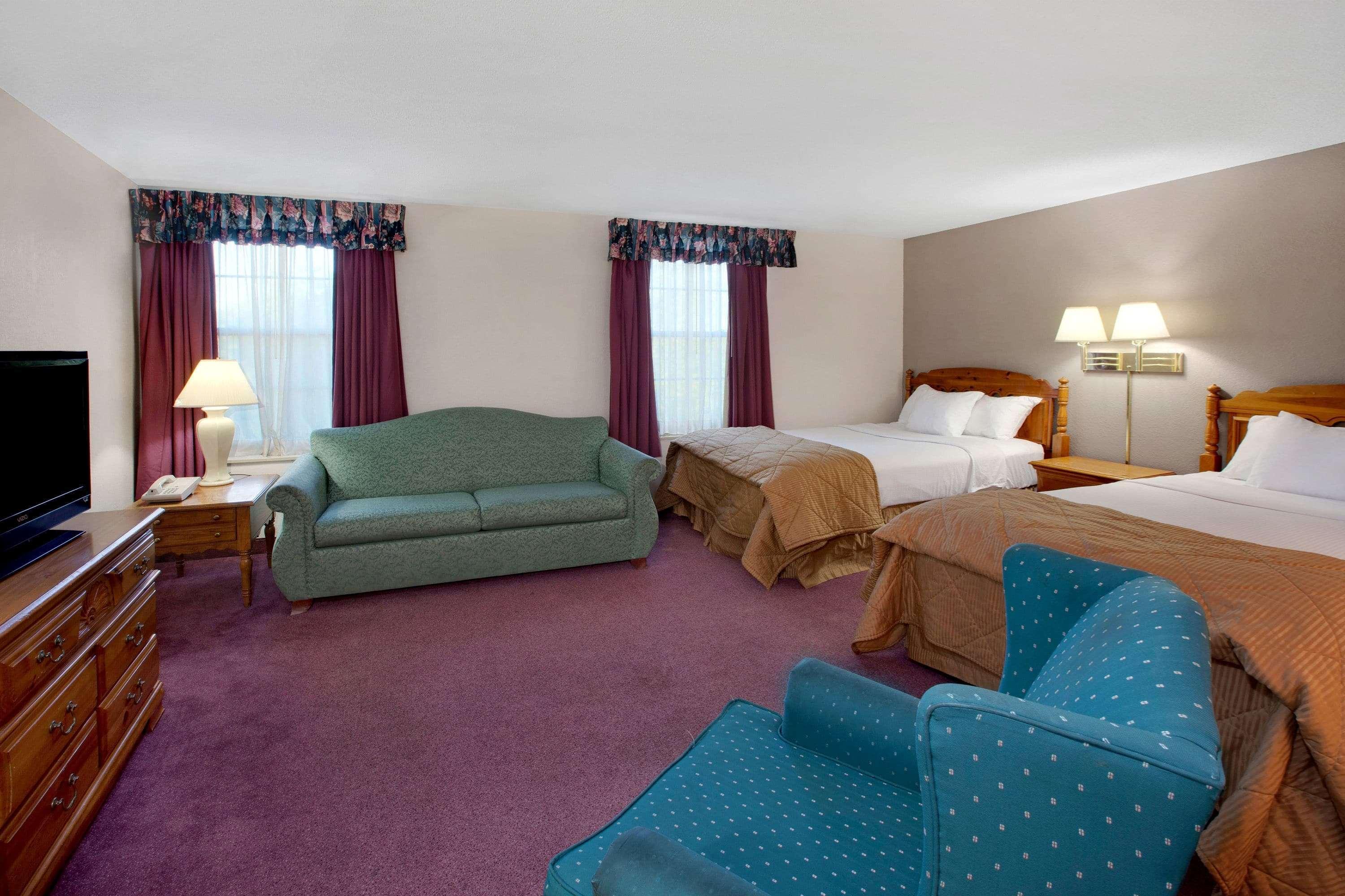 The Hotel Ojibway, Trademark Collection By Wyndham Sault Ste. Marie Exterior photo